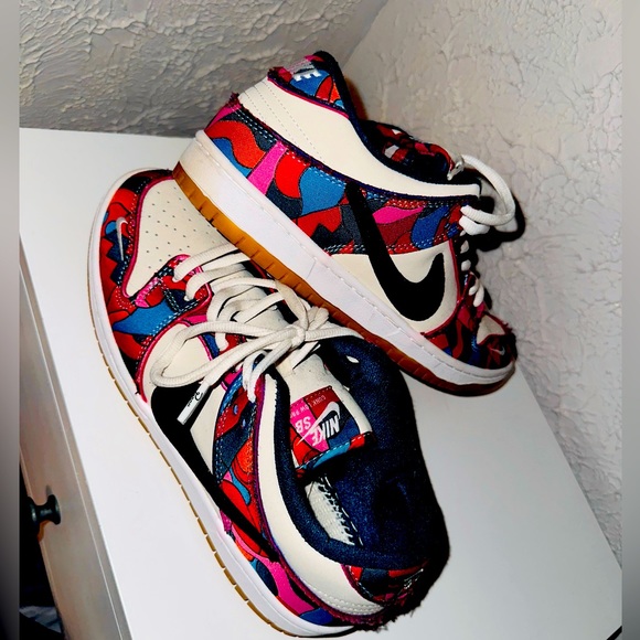 Nike Other - Nike Sb Dunk